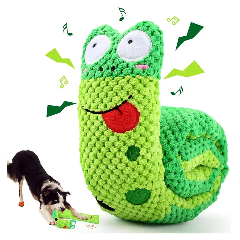 Brinquedo interativo de pelúcia em formato de caracol verde e amarelo para cachorro com compartimentos para esconder petiscos.