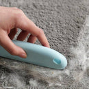 Escova Removedora de Pelos para Cães e Gatos – Limpeza e Cuidados com a Pelagem para um Lar Mais Limpo