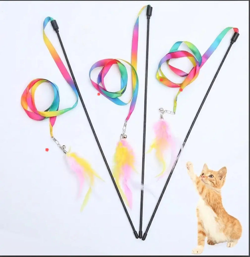 Varinha interativa com pena, fita de cetim e sino para gatos, brinquedo de caça e diversão para filhotes e gatos adultos